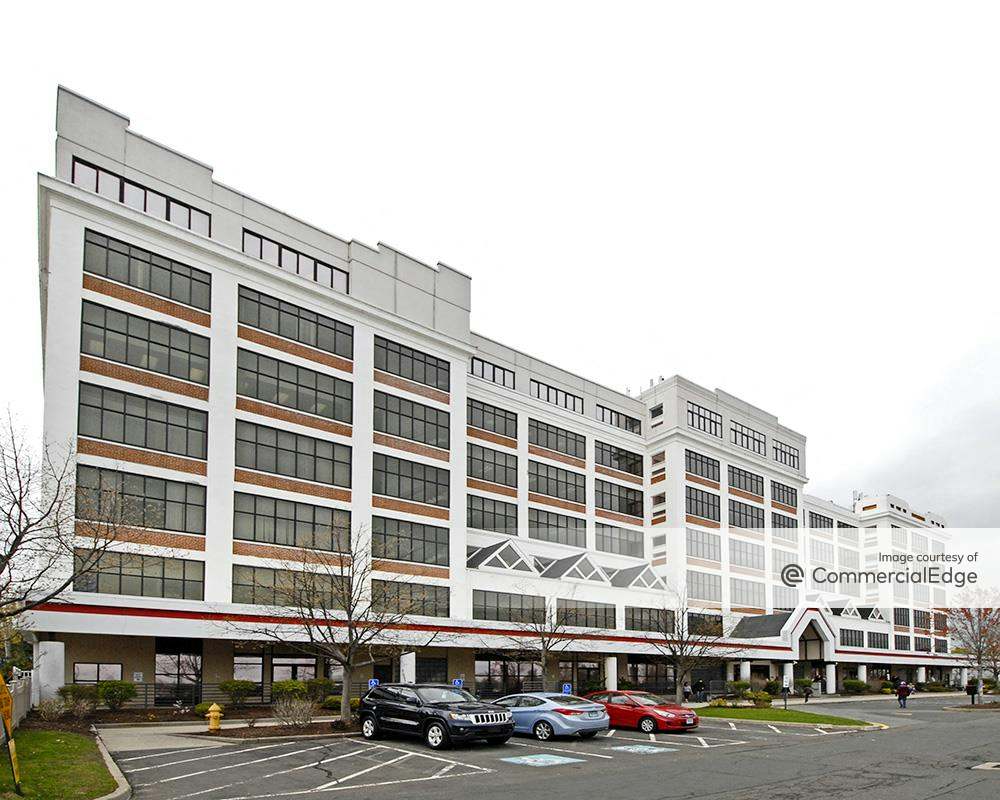 One Long Wharf 1 Long Wharf Drive, New Haven, CT Office Space